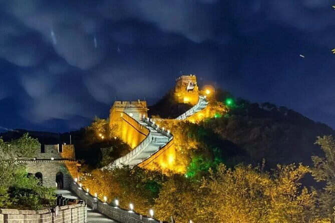 Private Badaling Great Wall Night Tour with English Driver - Price and value: is $128 per person a fair deal?